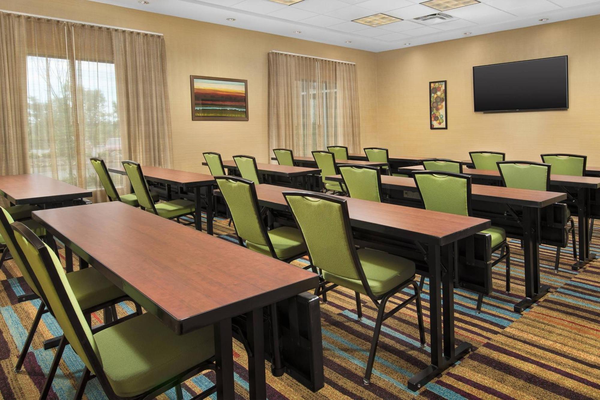 Fairfield By Marriott & Turkey Creek Hotel