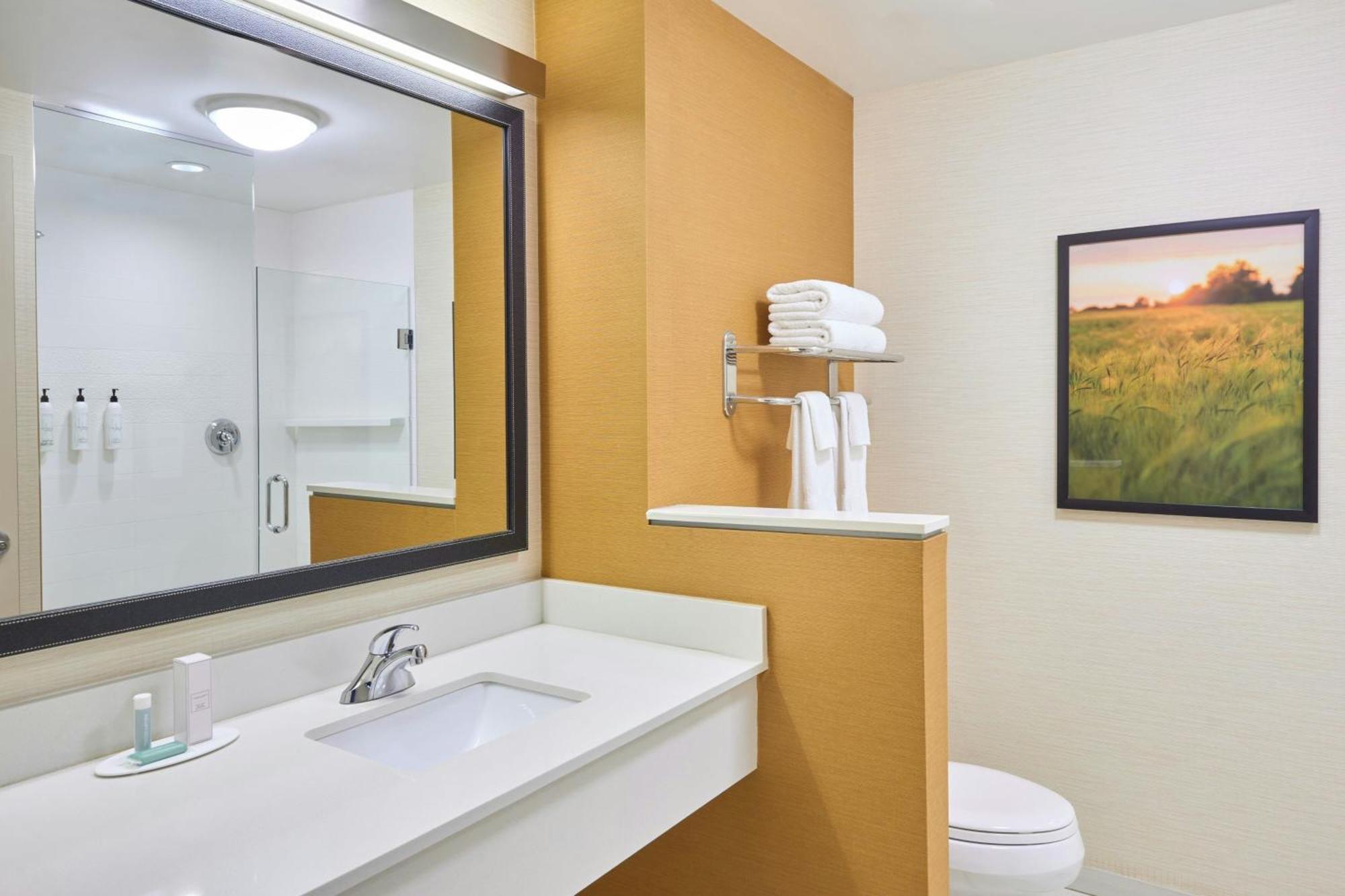Fairfield By Marriott & Turkey Creek Hotel 3*