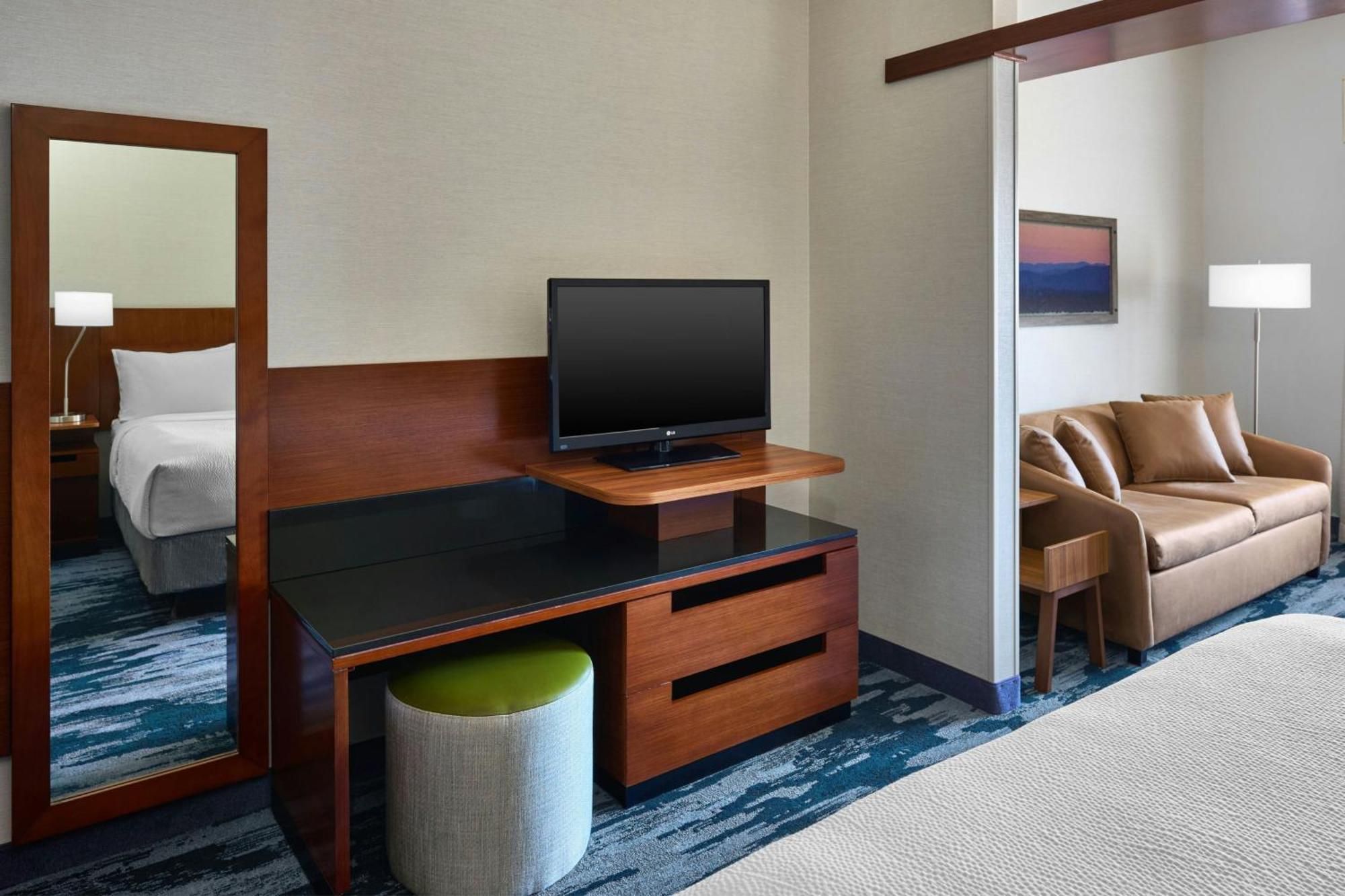 Fairfield By Marriott & Turkey Creek Hotel 3*
