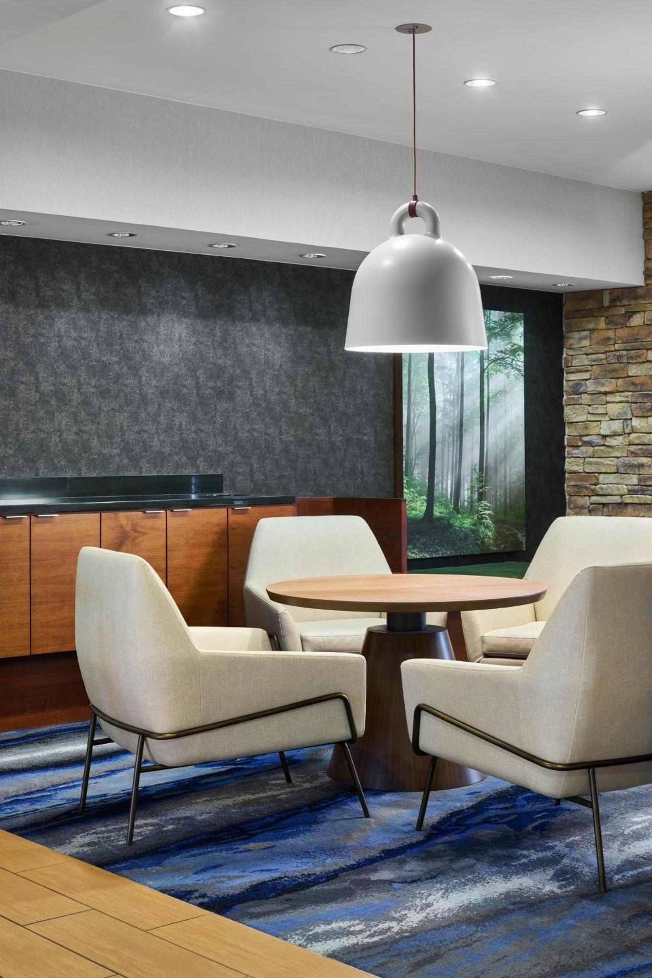 Fairfield By Marriott & Turkey Creek Knoxville